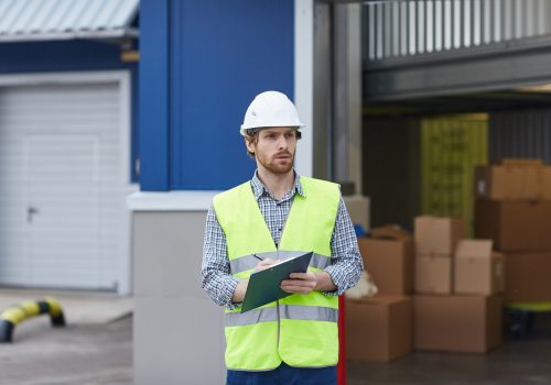 Worker accepting the cargo